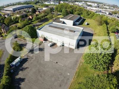 Entrepôt sécurisé 480m² à louer à Vendin-le-Vieil