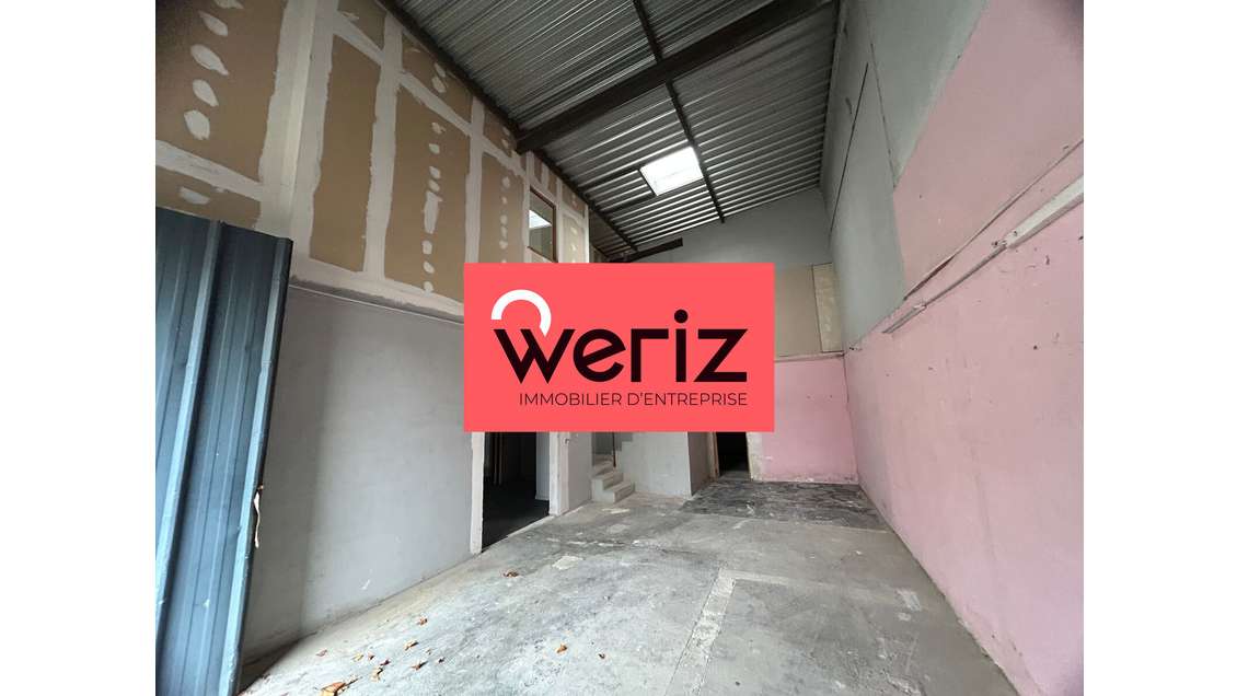 A louer locaux d'activité 127m² à Venelles