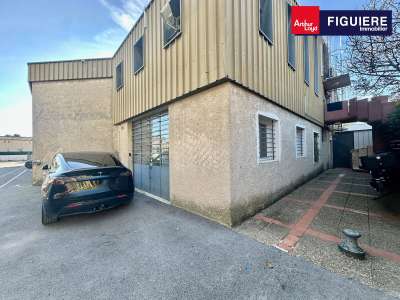 Location Locaux d'activités - Entrepôts à Venelles