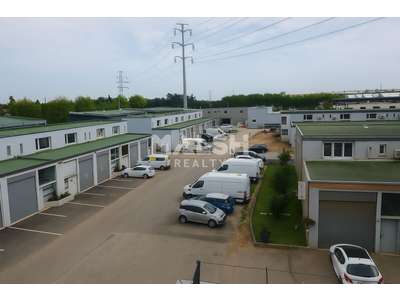 Location Locaux d'activités - Entrepôts à Vénissieux