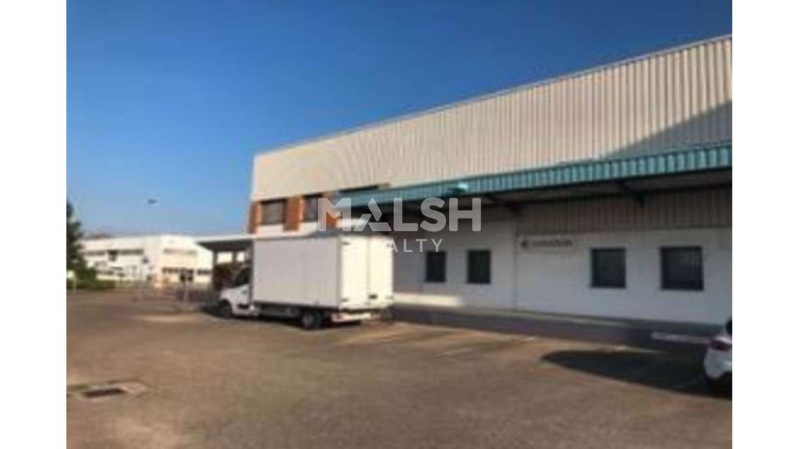 Local d'activités à louer 266m² à Vénissieux