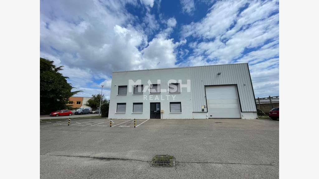 Bâtiment d'activités indépendant à Vénissieux