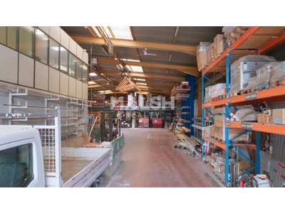 Location Locaux d'activités - Entrepôts à Vénissieux