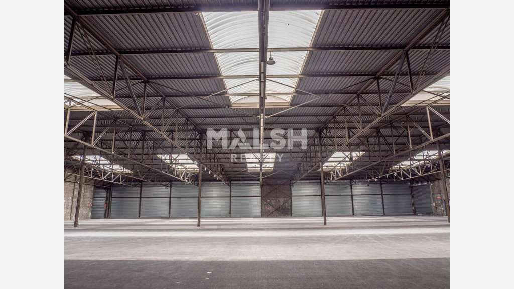 Bâtiment d'activités indépendant 3643m² Vénissieux