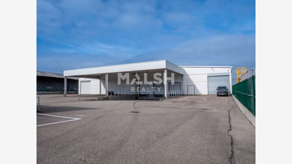 Bâtiment d'activités indépendant 3643m² Vénissieux