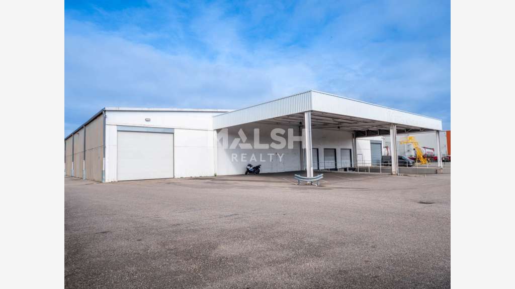Bâtiment d'activités indépendant 3643m² Vénissieux