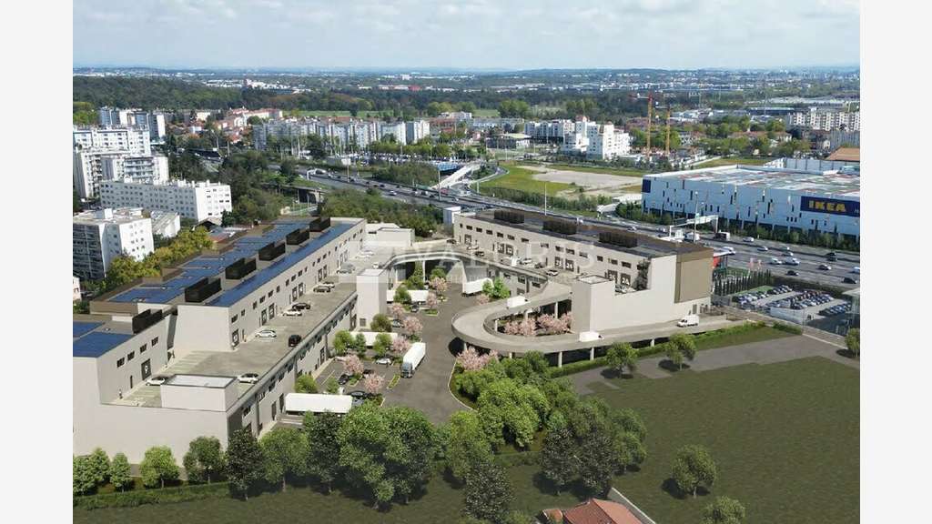 Parc d'activité de 21 000m² à louer à Vénissieux