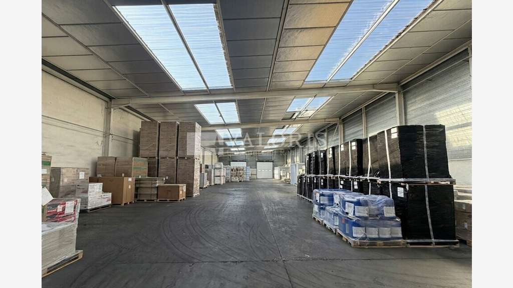 VENISSIEUX - ENTREPOT - LOGISTIQUE à louer