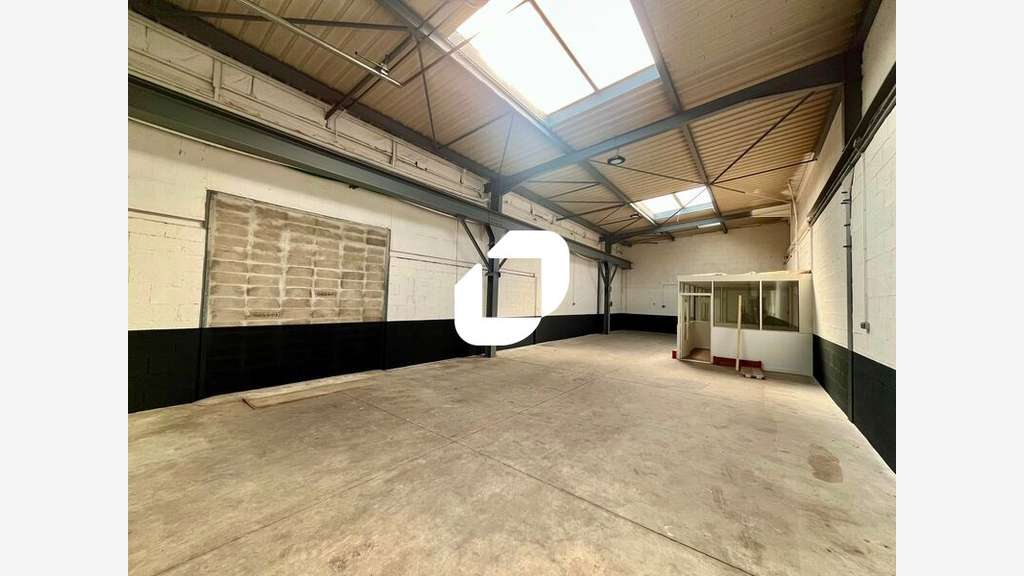 A louer Local d'activité 1431m² Venissieux
