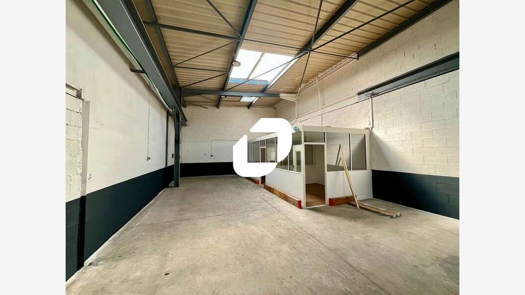 A louer Local d'activité 1431m² Venissieux