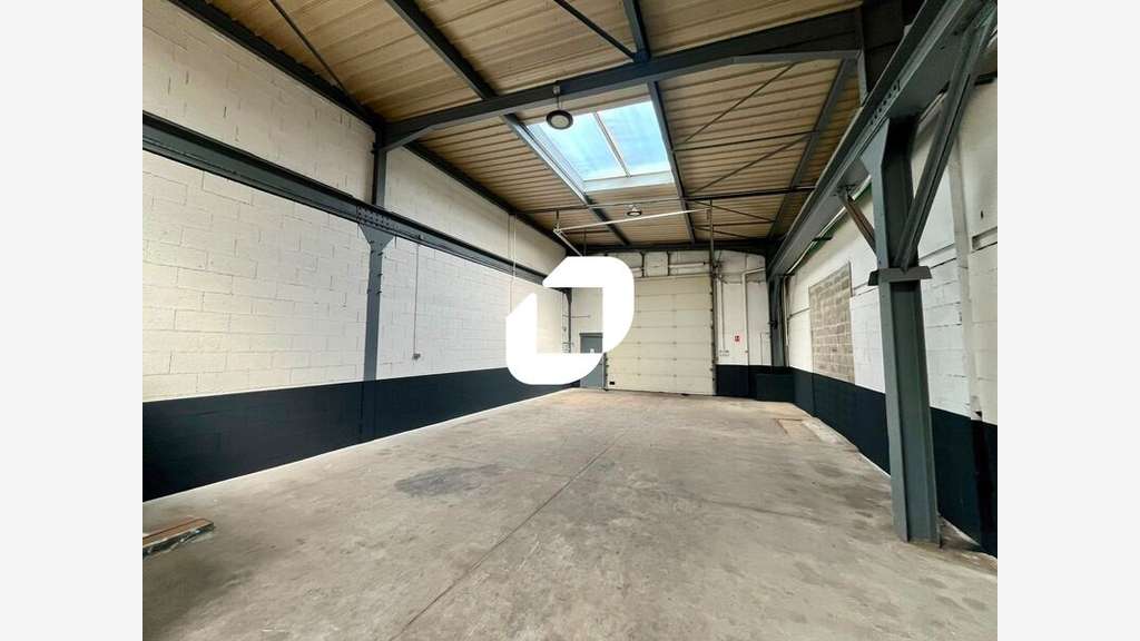 A louer Local d'activité 1431m² Venissieux