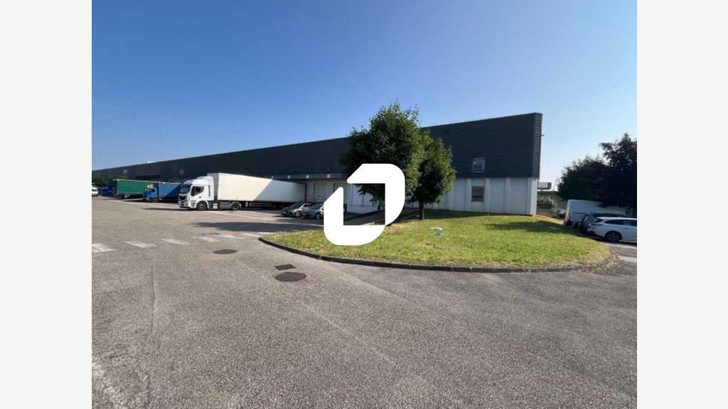 A louer Local d'activité 3688m² Venissieux