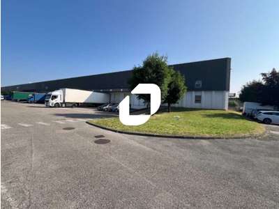 A louer Local d'activité 3688m² Venissieux