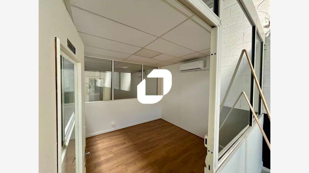 A louer Local d'activité 1431m² Venissieux