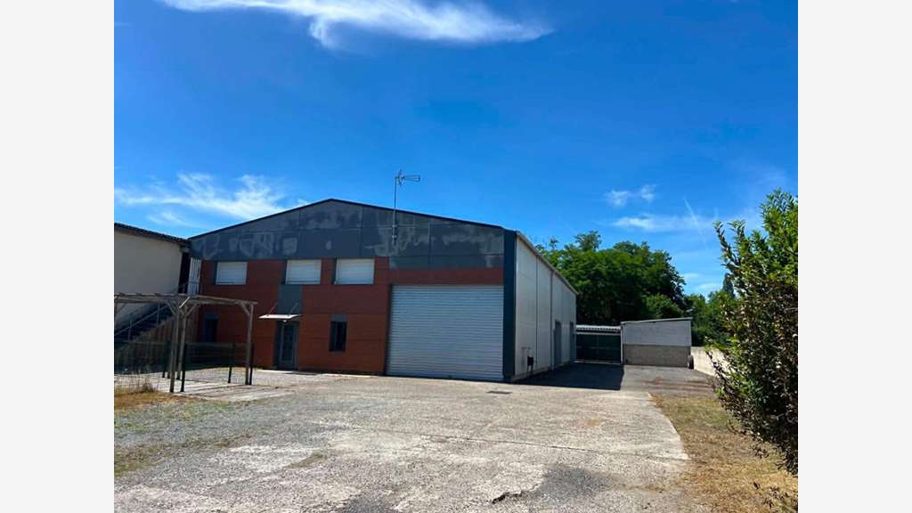 Local d'activité à louer 380m² à Verberie A1