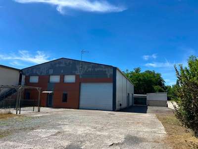 Location Locaux d'activités - Entrepôts à Verberie