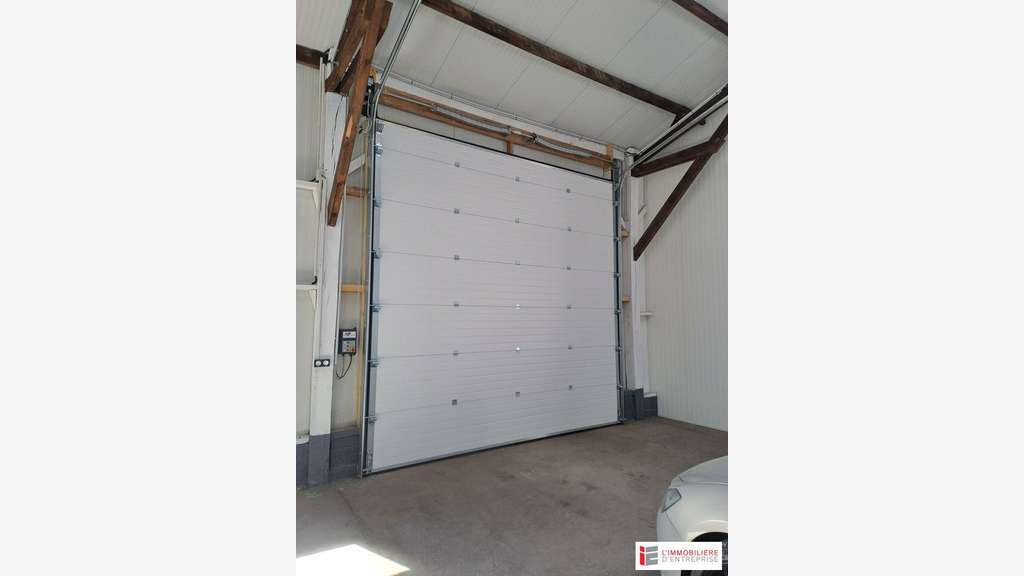 Location local d'activité 250m² à Saint-Armel