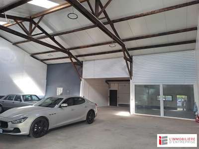 Location local d'activité 250m² à Saint-Armel