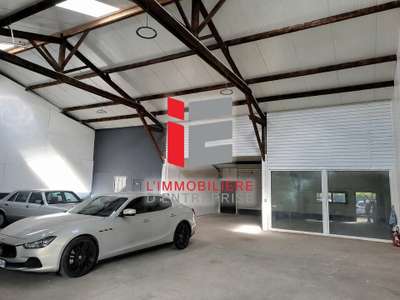 Location local d'activité 250m² à Saint-Armel