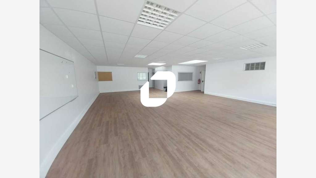 A louer Local d'activité 280m² Vernouillet