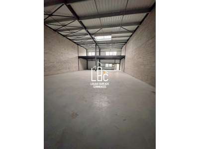 Location Locaux d'activités - Entrepôts à Vertou