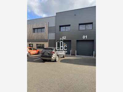 Location local pro 254m² zone d'activités Vertou