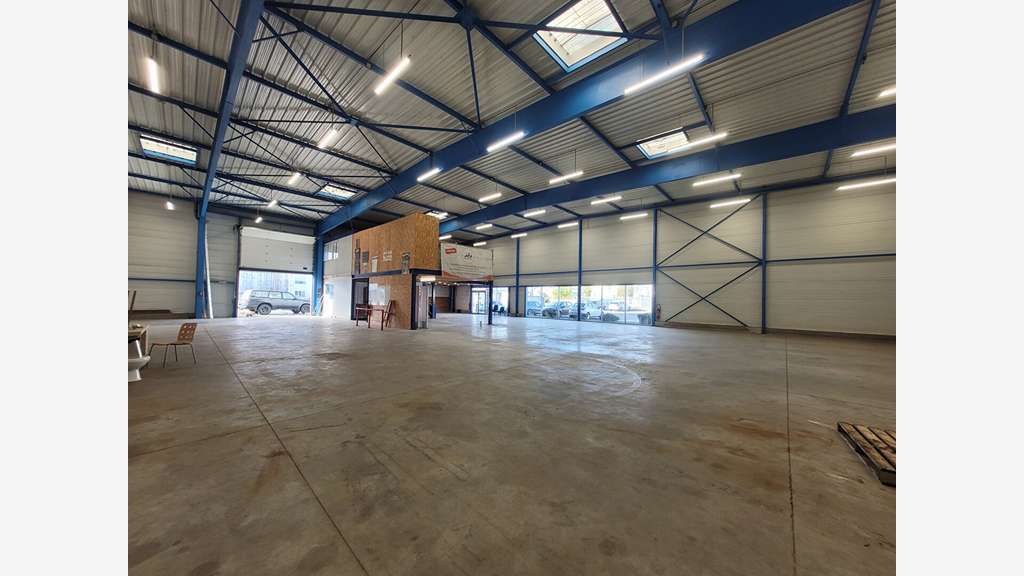 A louer bâtiment d'activité de 1073m² à Vertou