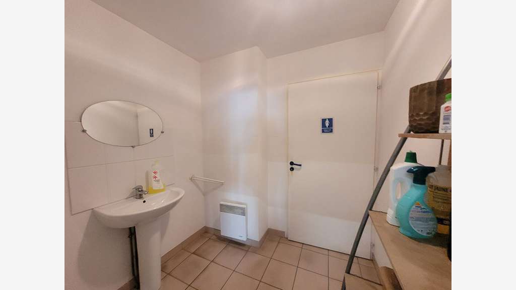 A louer bâtiment d'activité de 1073m² à Vertou