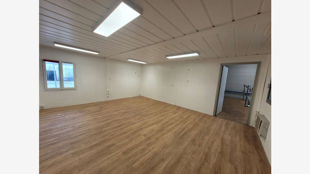 A louer bâtiment d'activité de 1073m² à Vertou