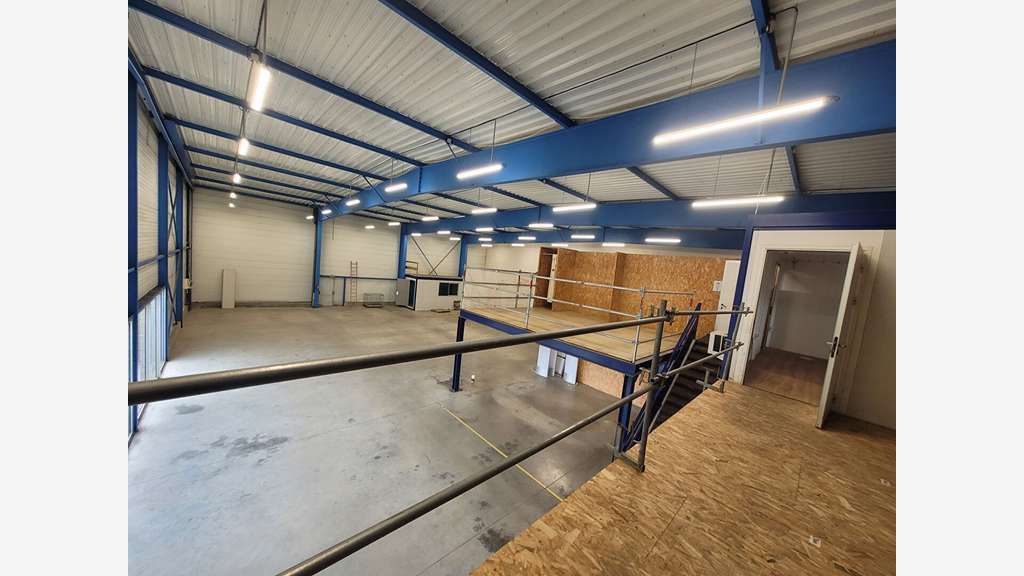A louer bâtiment d'activité de 1073m² à Vertou