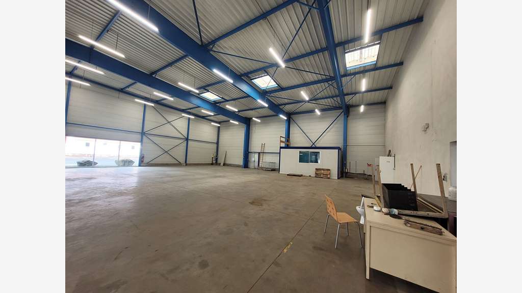 A louer bâtiment d'activité de 1073m² à Vertou