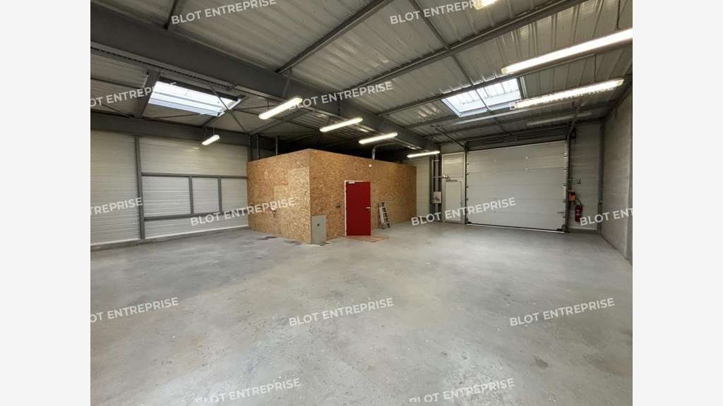 A louer local activités 170m² à Vertou
