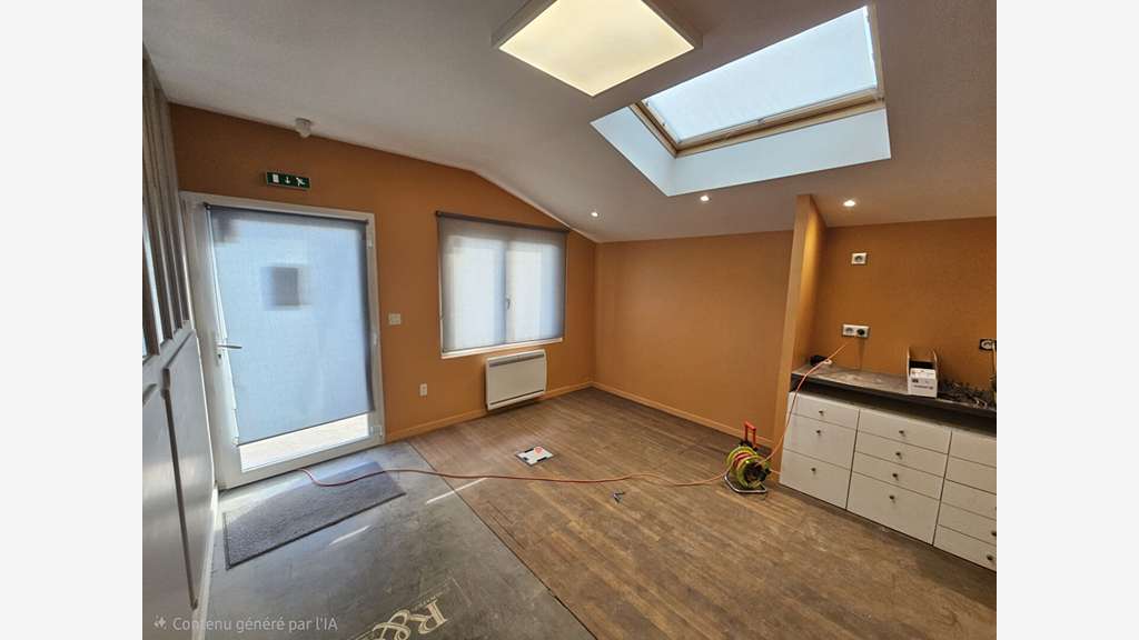 A LOUER - VERTOU - 200 m² Local d'activité LA M