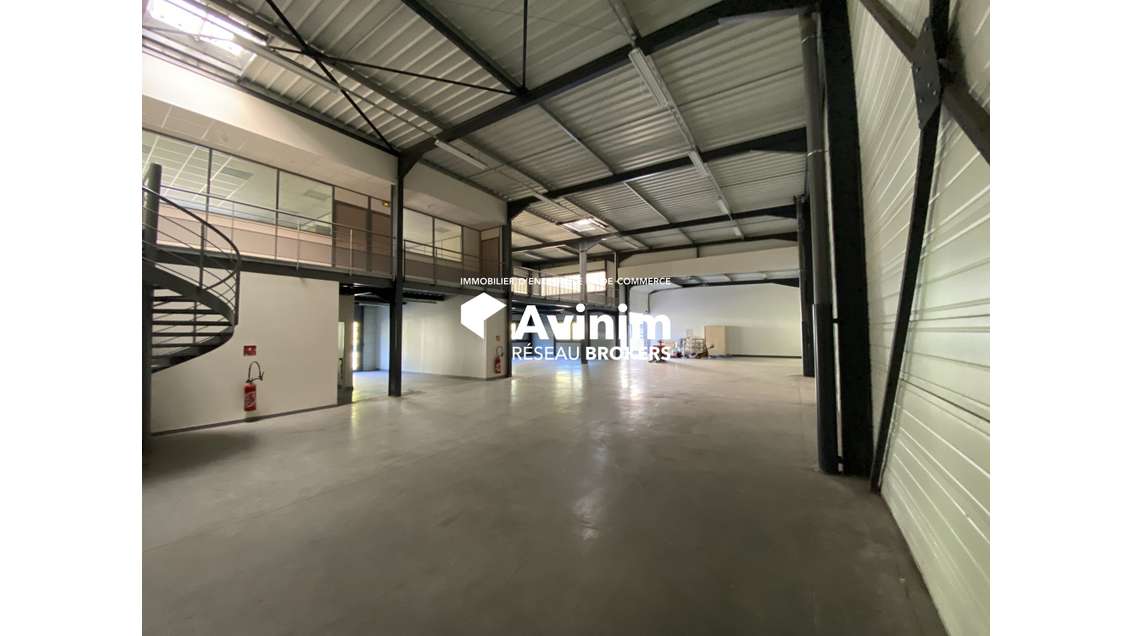 A louer local d'activité entrée Nord de Grenoble