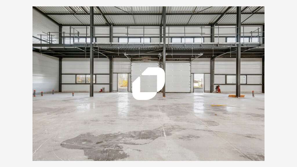 A louer Local d'activité 850m² Viarmes