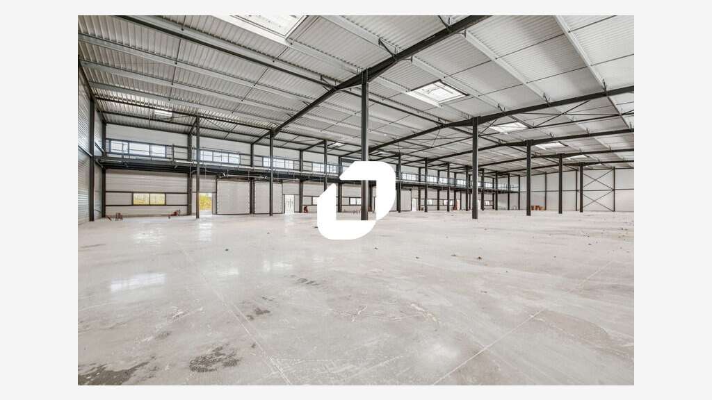 A louer Local d'activité 850m² Viarmes