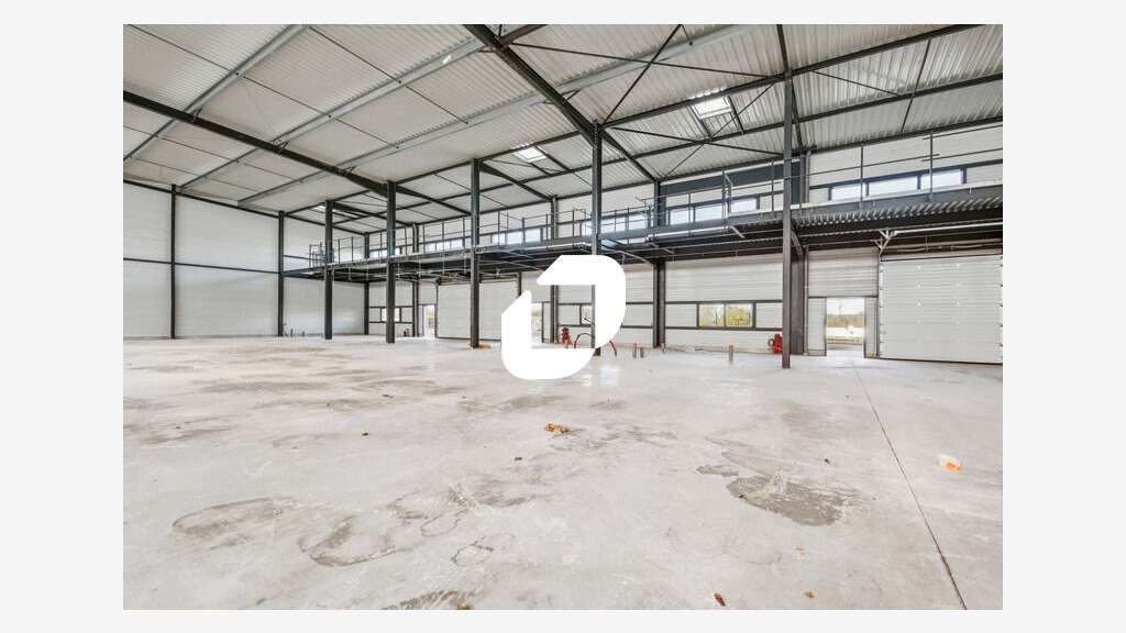 A louer Local d'activité 850m² Viarmes