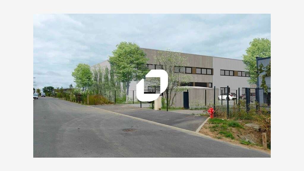 A louer Local d'activité 425m² Viarmes