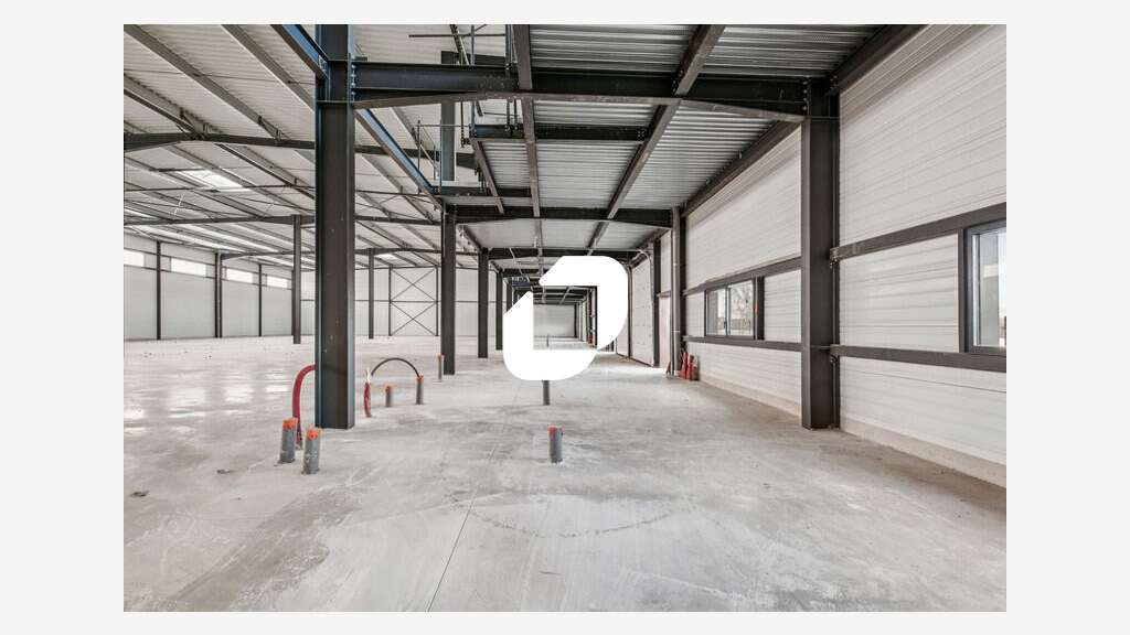 A louer Local d'activité 425m² Viarmes