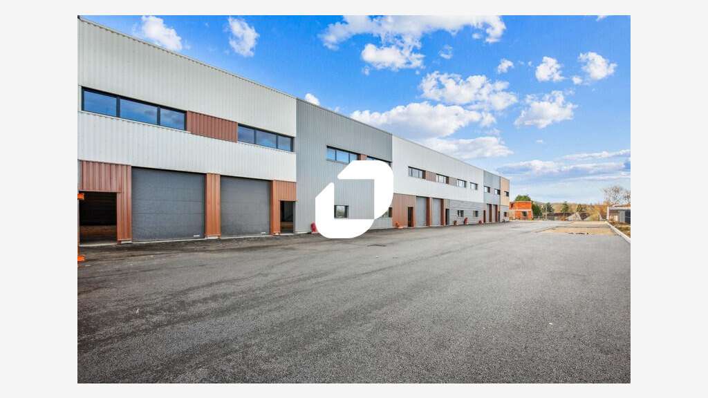 A louer Local d'activité 425m² Viarmes