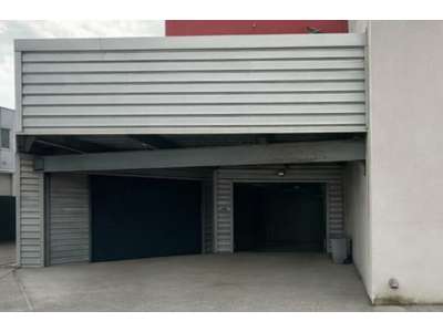 Location Locaux d'activités - Entrepôts à Vic-la-Gardiole