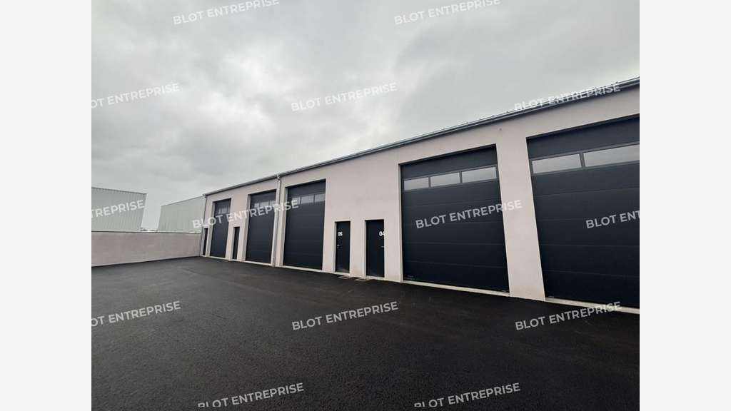 A louer locaux stockage 45m² à Vigneux-de-Bretagne