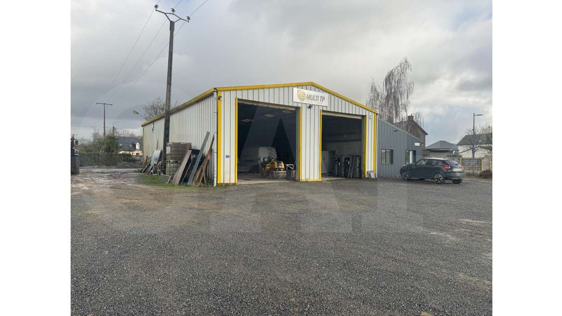 A louer Opportunité Locative 312m² à Vignoc