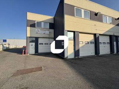 A louer Local d'activité 282m² Villabe