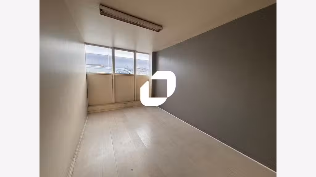 A louer Local d'activité 282m² Villabe