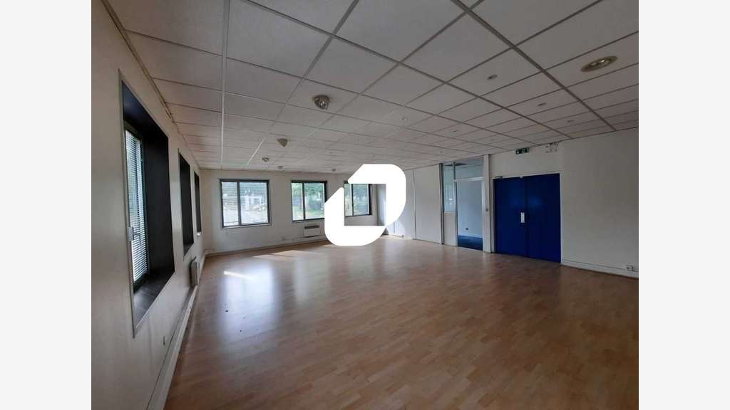 Surface de bureaux en RDC