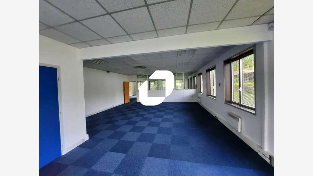 Surface de bureaux en RDC