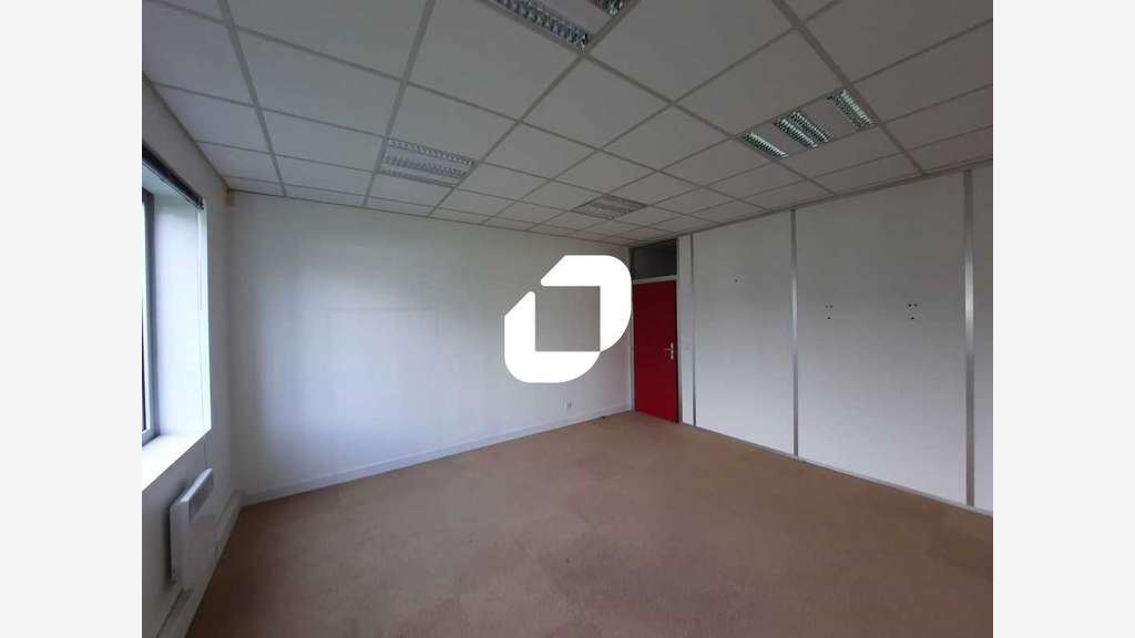 Surface de bureaux en RDC