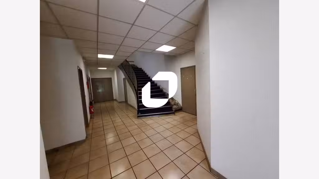 Surface de bureaux en RDC