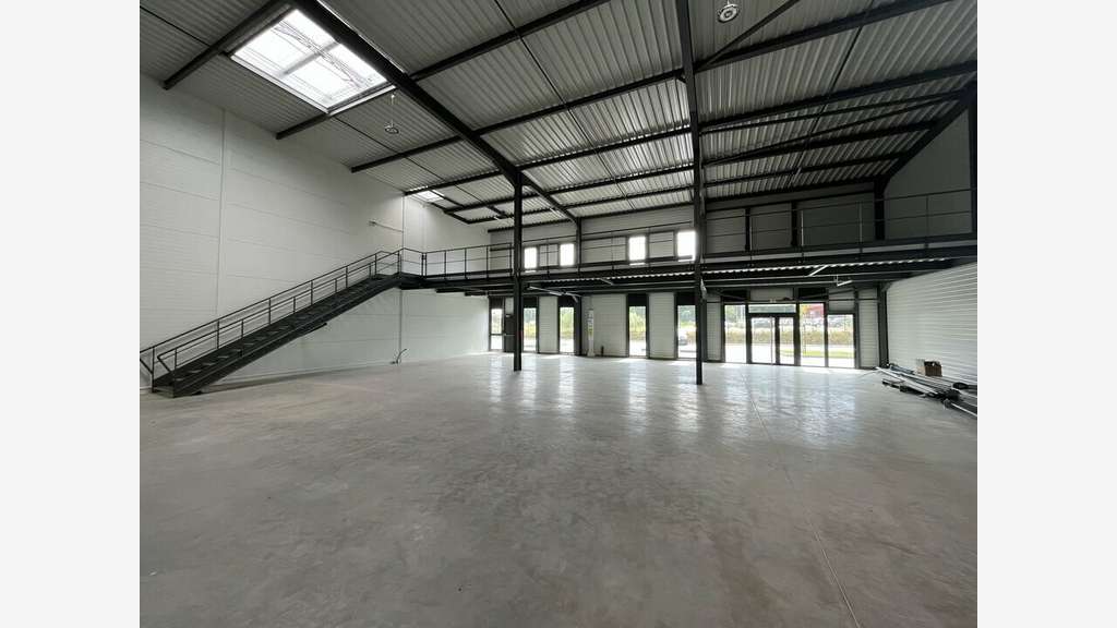 Locaux d'activités à louer à Villefontaine